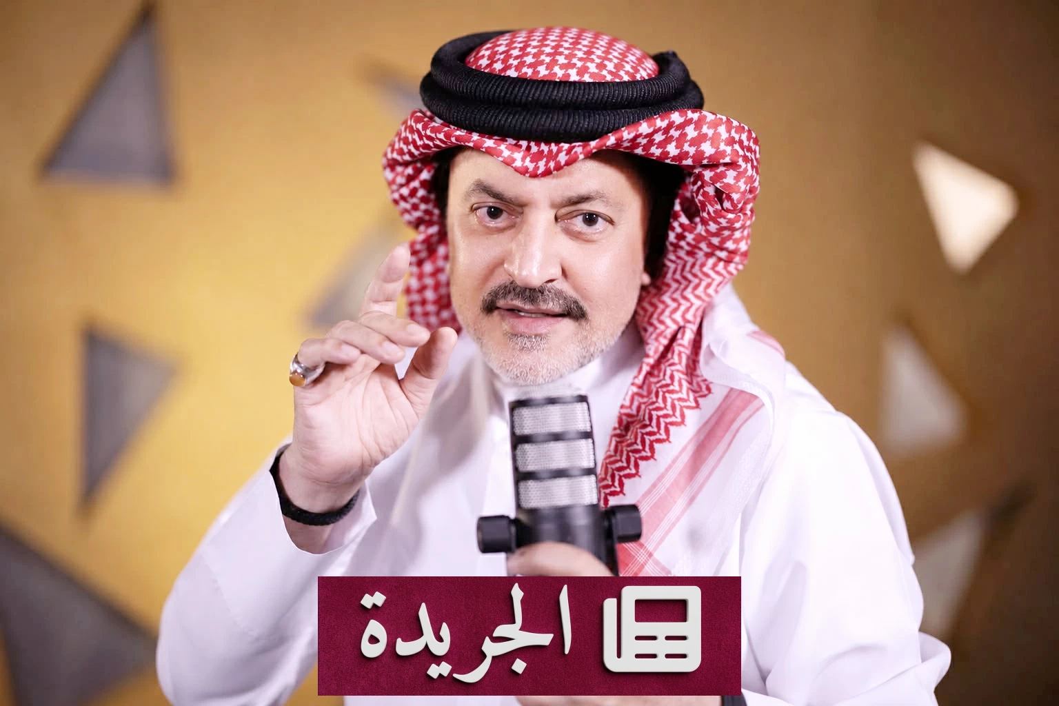 علي عبدالستار يعيد إحياء أرشيفه في مشروع «جلسة الحبايب» - آخر الأخبار - الجريدة