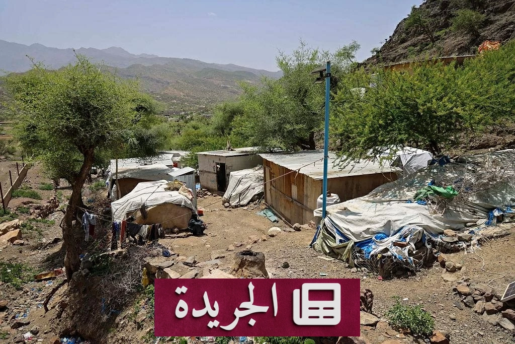 الحوثيون يدفعون اليمنيين من بيتهم إلى البحر.. رحلة نزوح بلا نهاية - آخر أخبار الجريدة