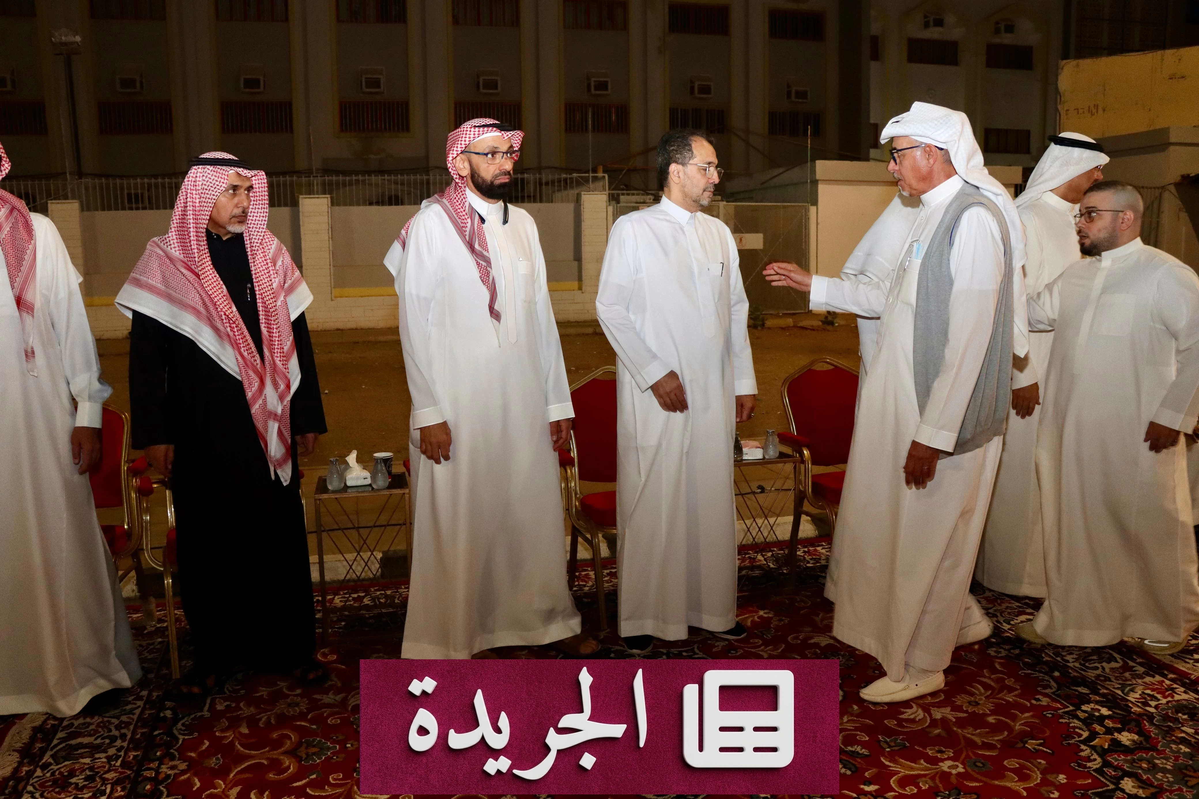 آل خوقير يستقبلون التعازي في وفاة فقيدهم مازن خوقير - أخبار أونلاين
