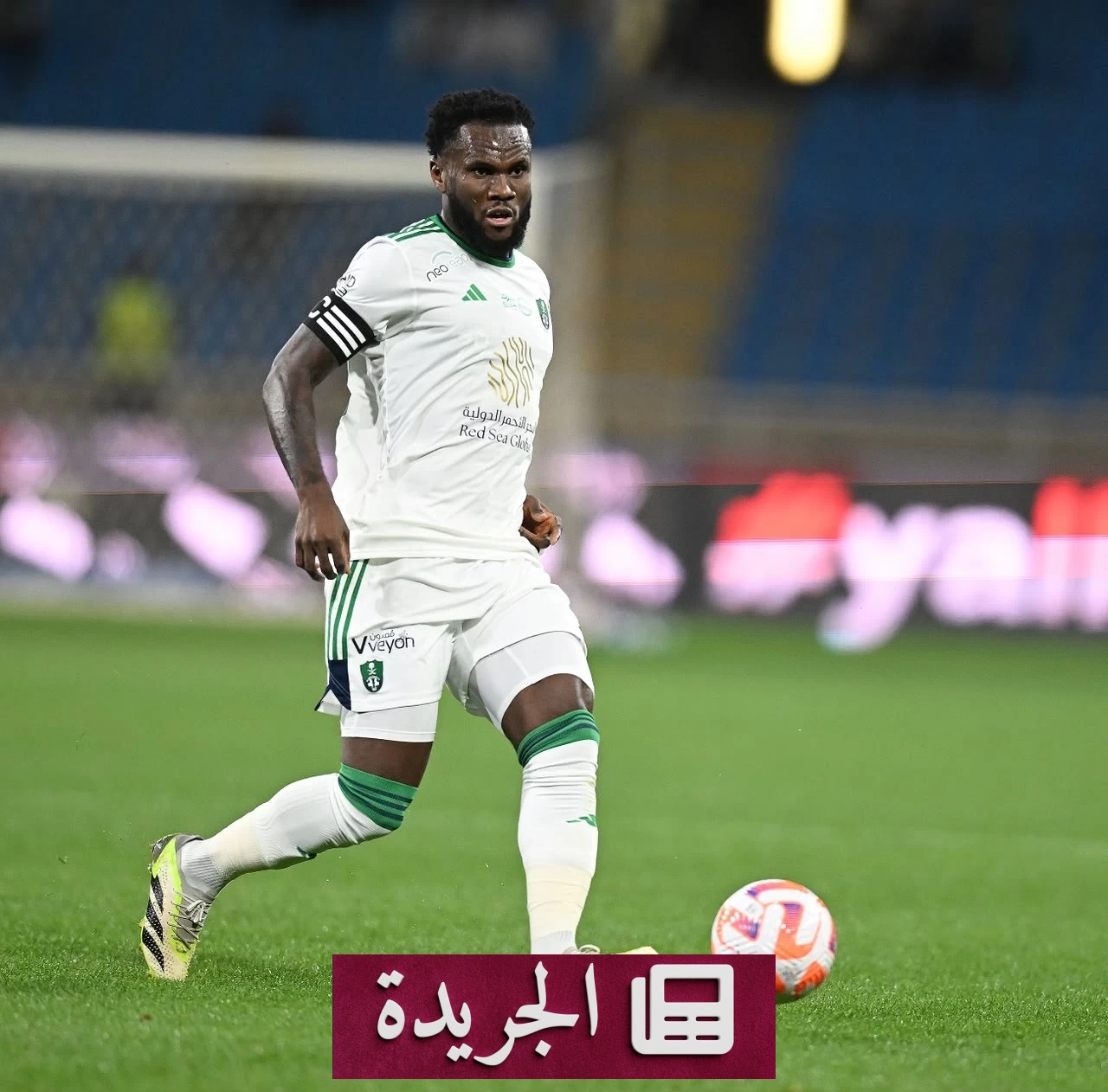الأهلي يتجهز لحسم ملف لاعب الوسط قبل انطلاق الموسم - آخر الأخبار - الجريدة