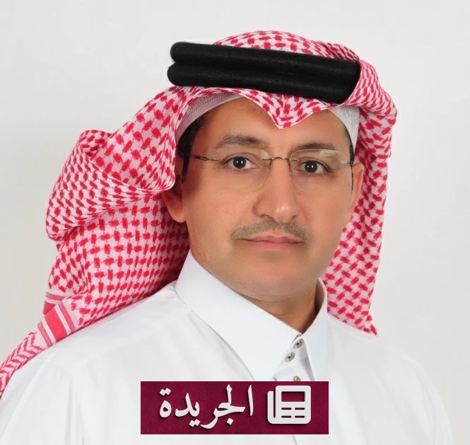 صورة لمبنى في الرياض مغطى بزخارف تراثية مستوحاة من العمارة السلمانية، يعكس الهوية البصرية للمملكة.
