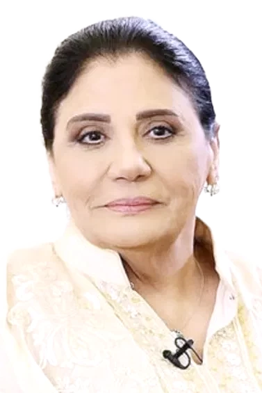 أسمهان توفيق.. فنانة تجمع بين وهج التمثيل وإبداع الكلمة