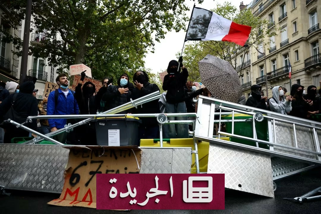 فرنسا تعلق استخدام القنابل الصوتية بعد إصابة طالب بقطع يده في احتجاجات المدارس - آخر أخبار الجريدة
