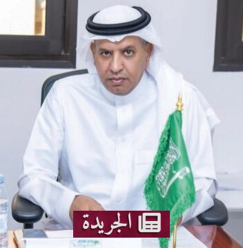 صورة تجمع منسوبي وزارة الرياضة خلال مراسم عزاء أحد زملائهم