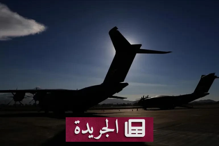 صورة لطائرة شحن باكستانية من طراز بوينغ 737 تحلق فوق بحر العرب قبل فقدان الاتصال بها