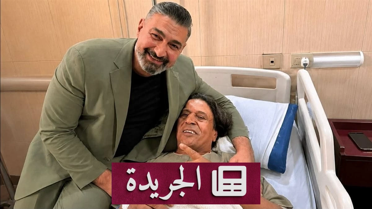 الفنانان المصريان ياسر جلال وبدوي فهمي خلال لقاء تلفزيوني يعبران عن الدعم المتبادل بينهما